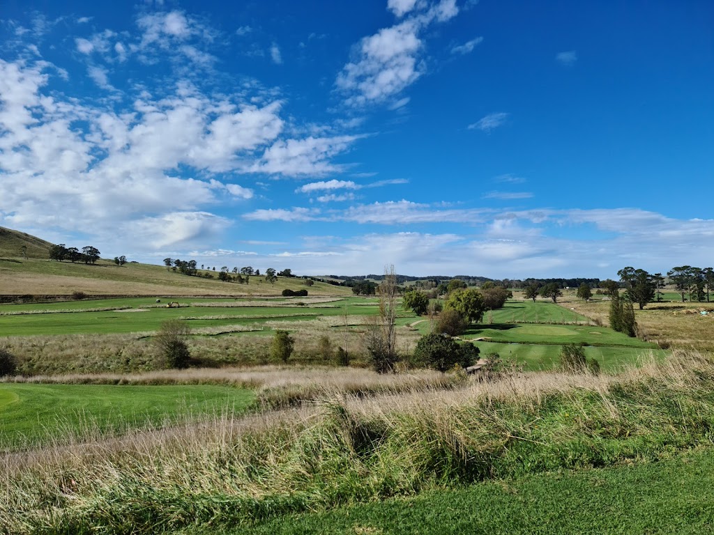 Mount Broughton Golf & Country Club | Kater Rd, Sutton Forest NSW 2577, Australia | Phone: (02) 4868 3200