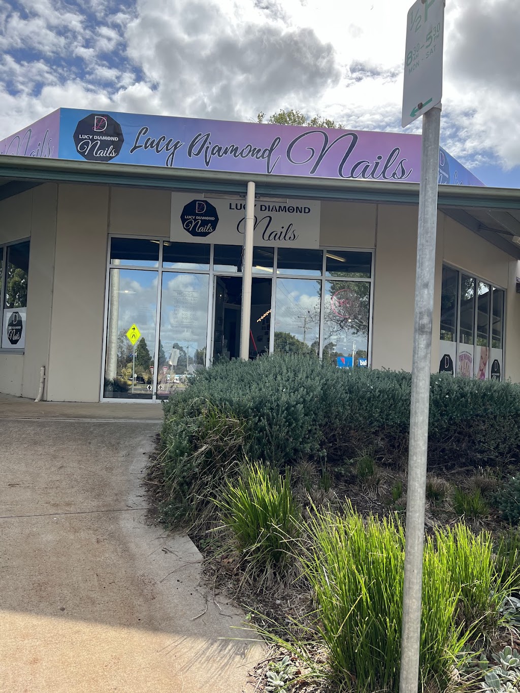 Lucy Diamond NAILS | Unit 2/149 Princes Wy, Drouin VIC 3818, Australia | Phone: (03) 5618 2211