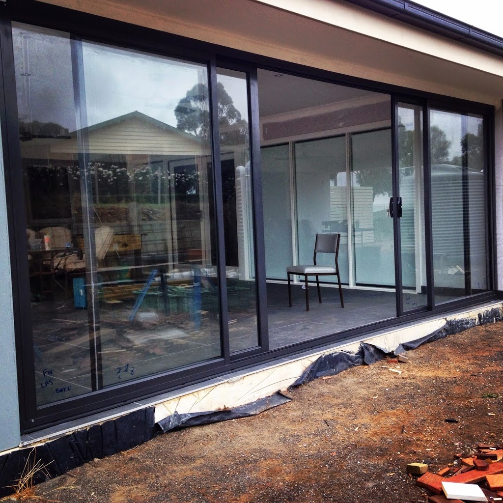 Rapid Glass | 11 Anstead Ave, Curlewis VIC 3222, Australia | Phone: 0429 609 600