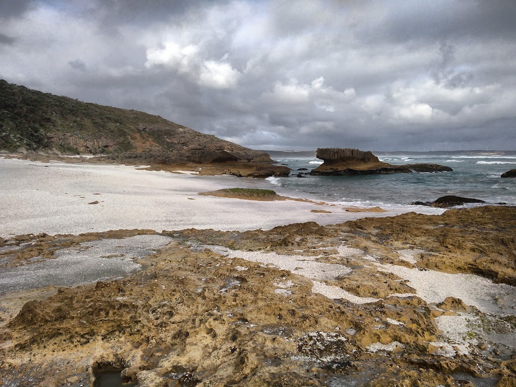 Shelly Beach Retreat | lodging | 1363 Bridgewater Rd, Cape Bridgewater VIC 3305, Australia | 0355231577 OR +61 3 5523 1577