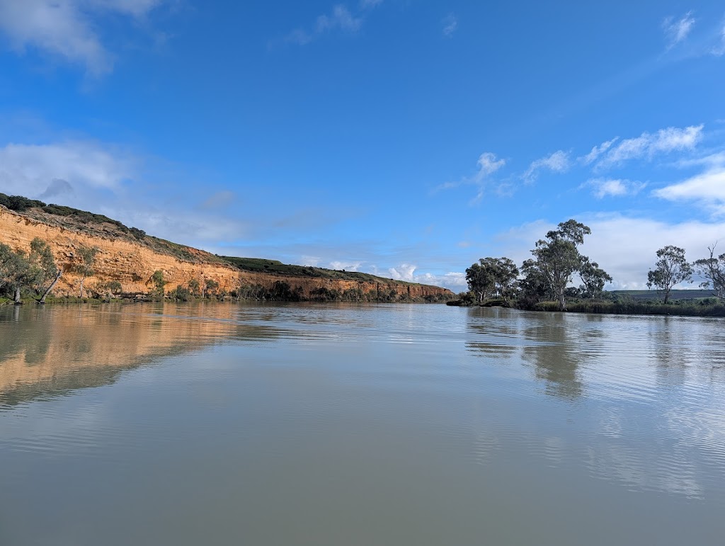 SA Houseboats | E Front Rd, Younghusband SA 5238, Australia | Phone: 0458 112 824