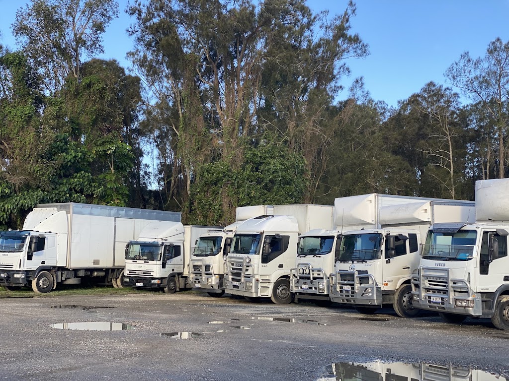 Charm Removals | 5 Lakes Dr, Tweed Heads West NSW 2485, Australia | Phone: 1300 113 552