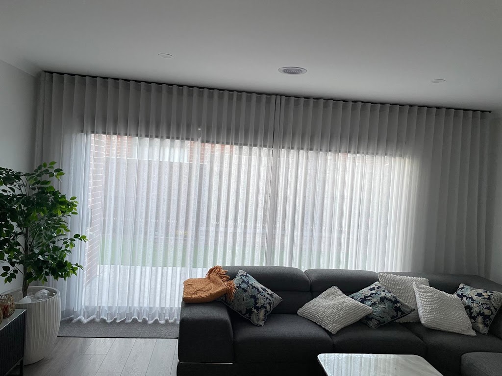 Home Blinds Shepparton | 2 Willandra Dr, Shepparton North VIC 3631, Australia | Phone: 0426 881 421