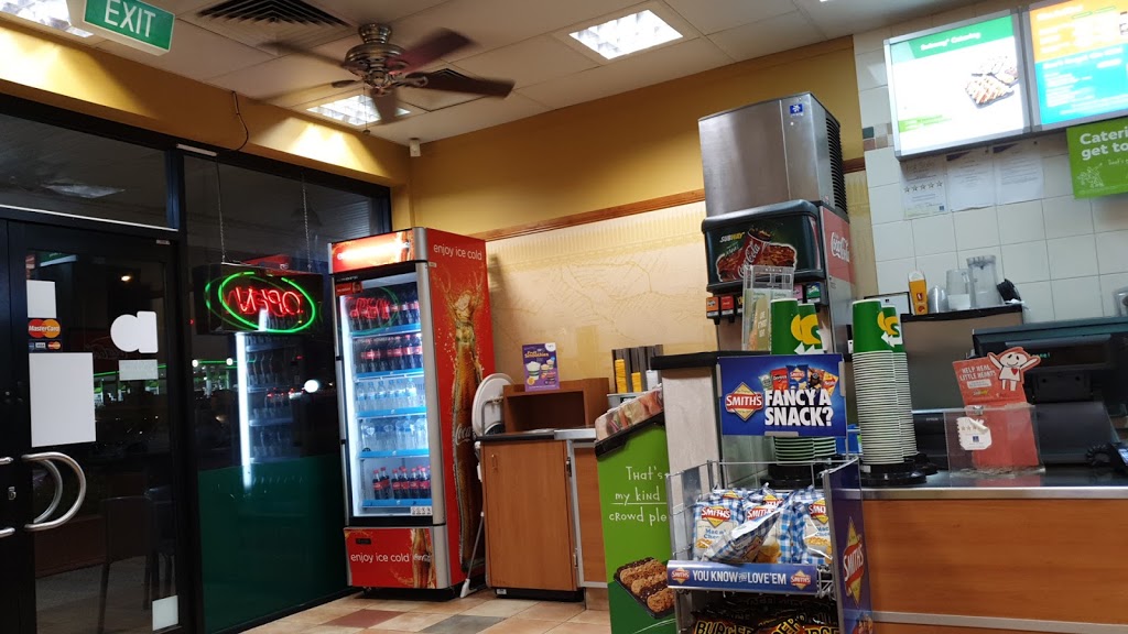 Subway | restaurant | Shop 4/Padstow Rd &, Warrigal Rd, Eight Mile Plains QLD 4113, Australia | 0734232406 OR +61 7 3423 2406