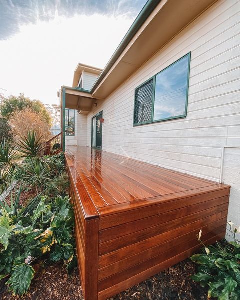 Montague Building & Construction | Warbler Cres, North Narooma NSW 2546, Australia | Phone: 0431 553 882