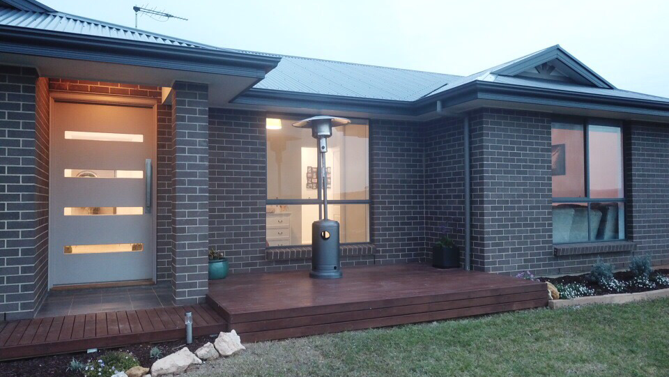 Firstcall construction and maintenance | 2 Stirling St, Cambridge Park NSW 2747, Australia | Phone: 0439 718 869