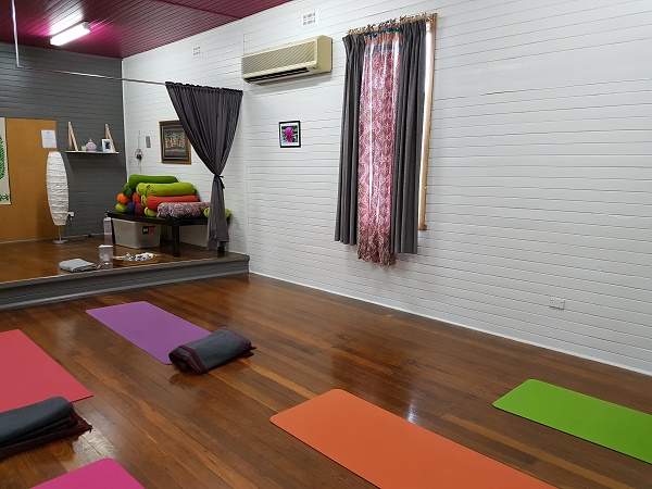 Healing Heart Yoga | gym | 34a Eric St, Taree NSW 2430, Australia | 0414499438 OR +61 414 499 438