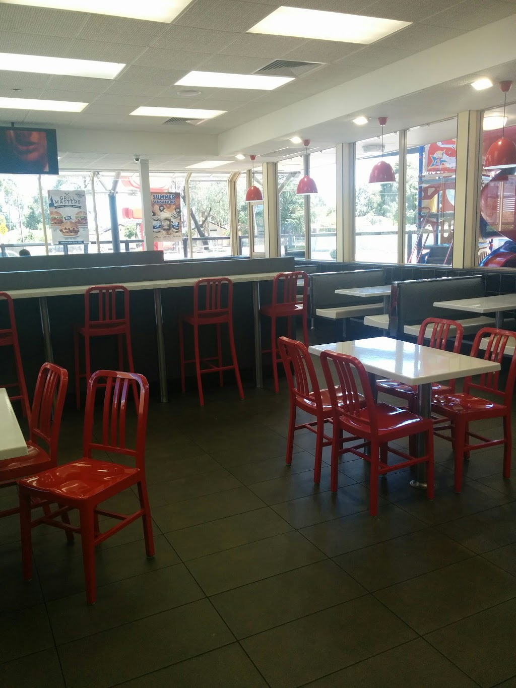 Hungry Jacks | Cnr Commercial Road &, Park Terrace, Salisbury SA 5108, Australia | Phone: (08) 8250 7717