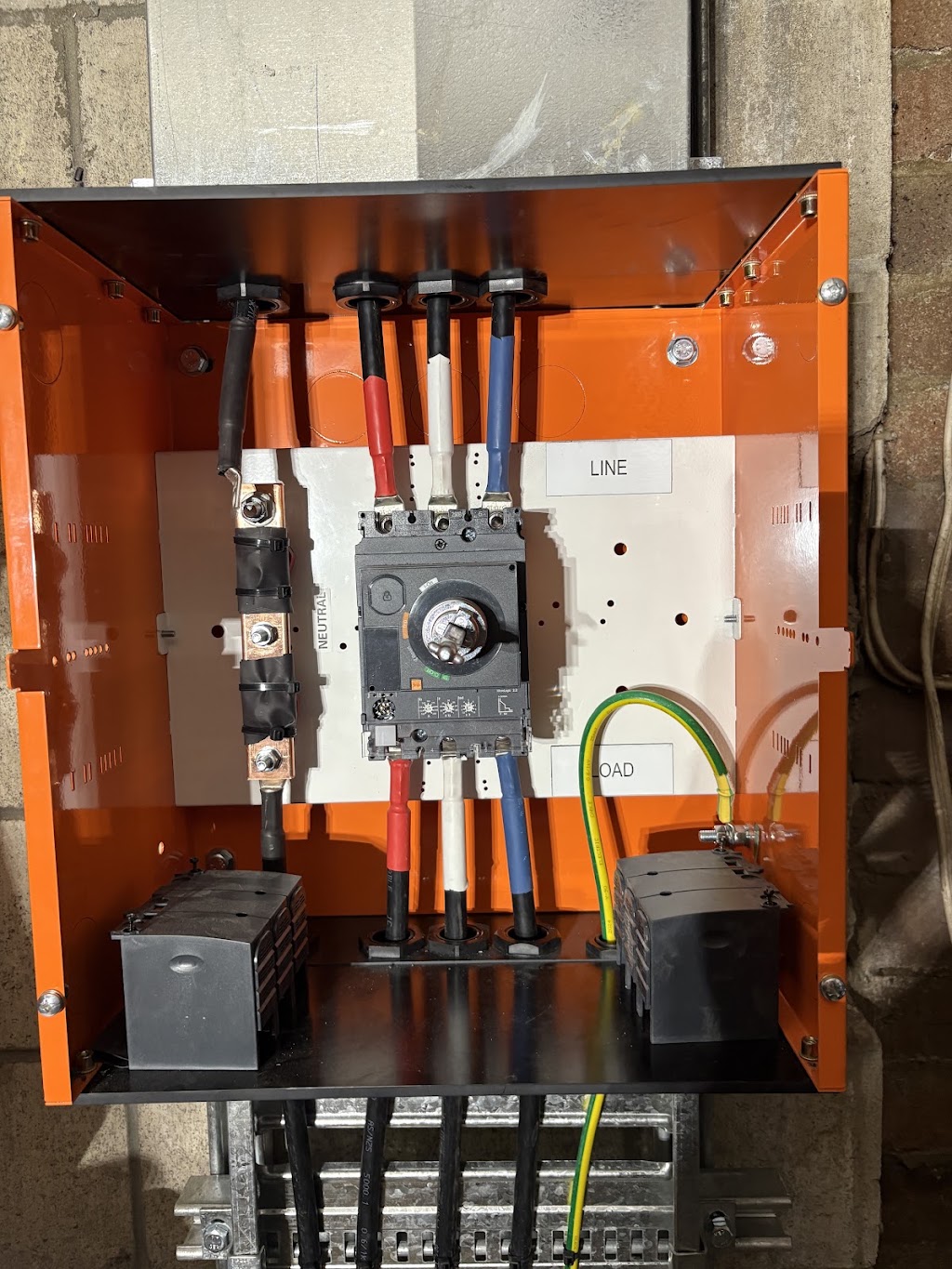 No.1 Sydney Electrical | 18/1 Talavera Rd, Macquarie Park NSW 2113, Australia | Phone: (02) 9817 8535