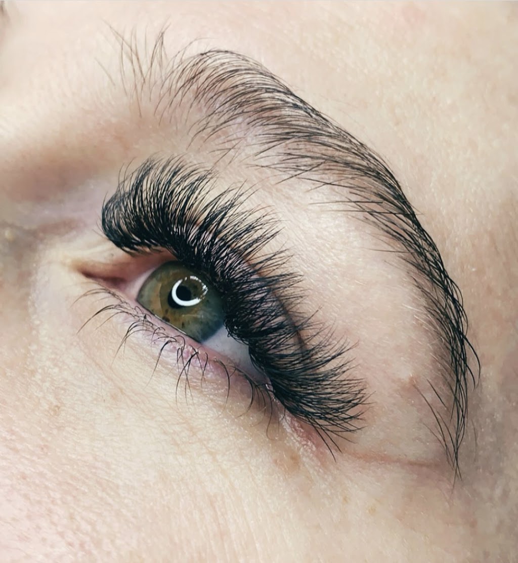 Coco Lashes By Cece Kay | 38 Warwick St, Allora QLD 4362, Australia | Phone: 0422 175 868