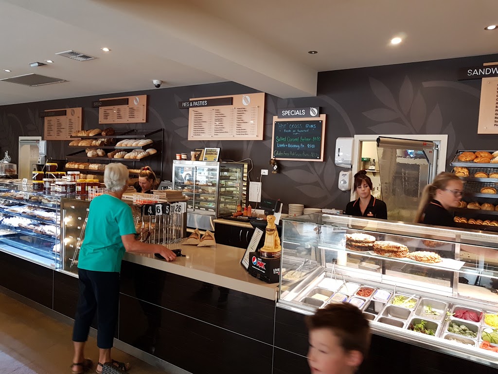 Yankalilla Bakery | 104 Main S Rd, Yankalilla SA 5203, Australia | Phone: (08) 8558 3413