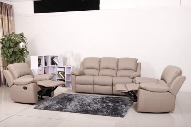 Robertos Discount Furniture | 3/1200 Canterbury Rd, Punchbowl NSW 2196, Australia | Phone: 0405597380