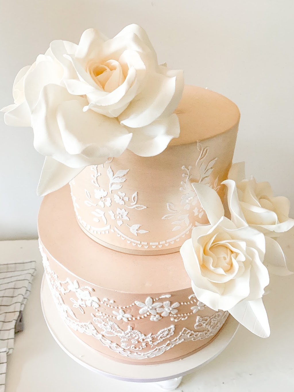 Philosophie Couture Cakes | bakery | 1079 Barrenjoey Rd, Palm Beach NSW 2108, Australia | 0450080212 OR +61 450 080 212