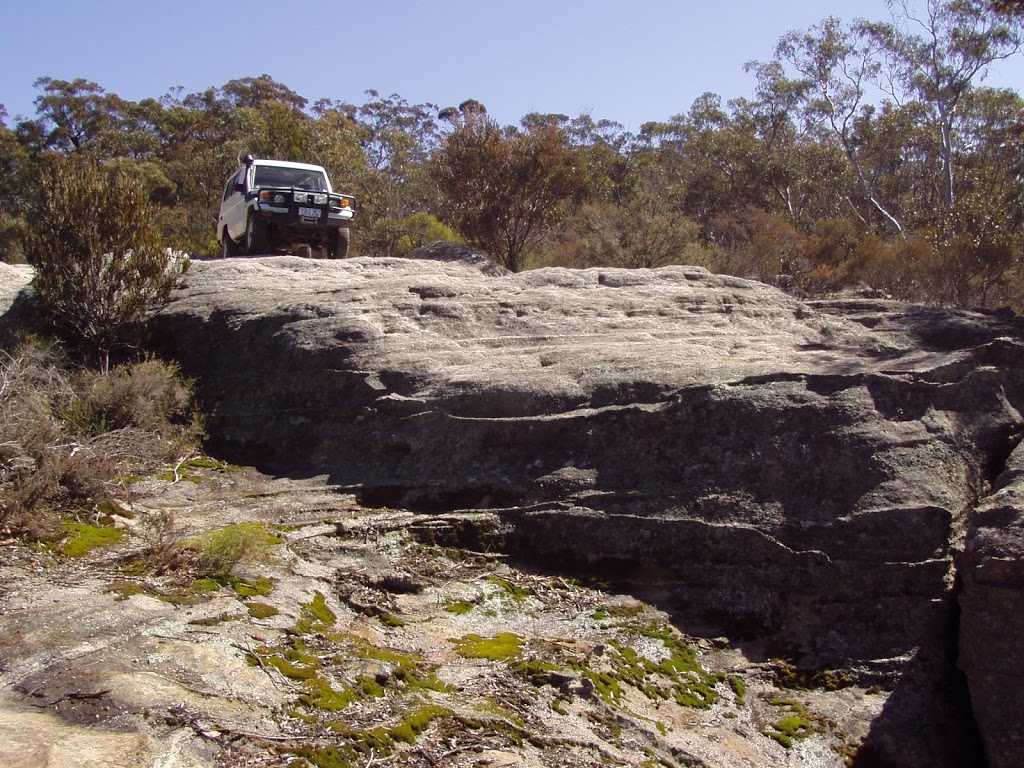 The Newnes Plateau Cliffs | park | Glowworm Tunnel Rd, Newnes Plateau NSW 2790, Australia | 0247878877 OR +61 2 4787 8877