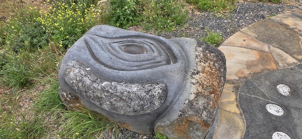 Whale Sun Shadow | Narrawong VIC 3285, Australia | Phone: (08) 8797 8596