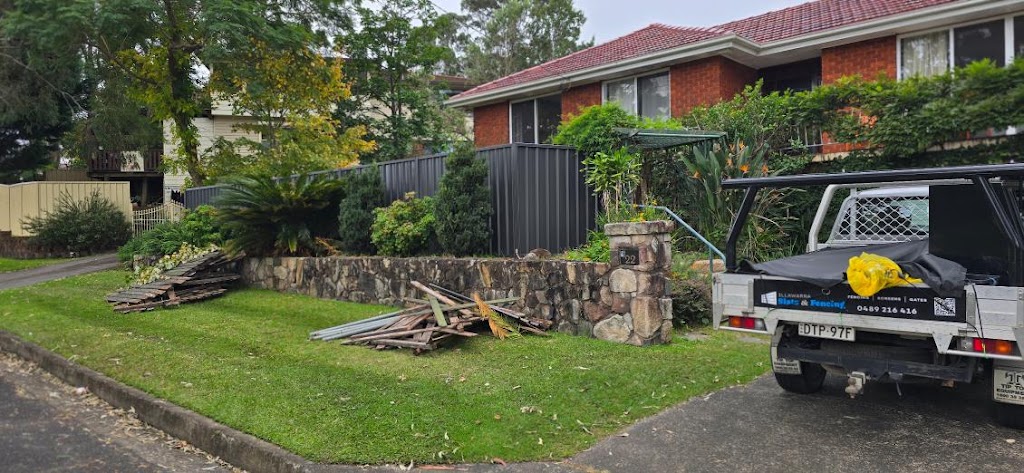 Illawarra Slats and Fencing | 26 Loddon Cct, Albion Park NSW 2527, Australia | Phone: 0432 259 449