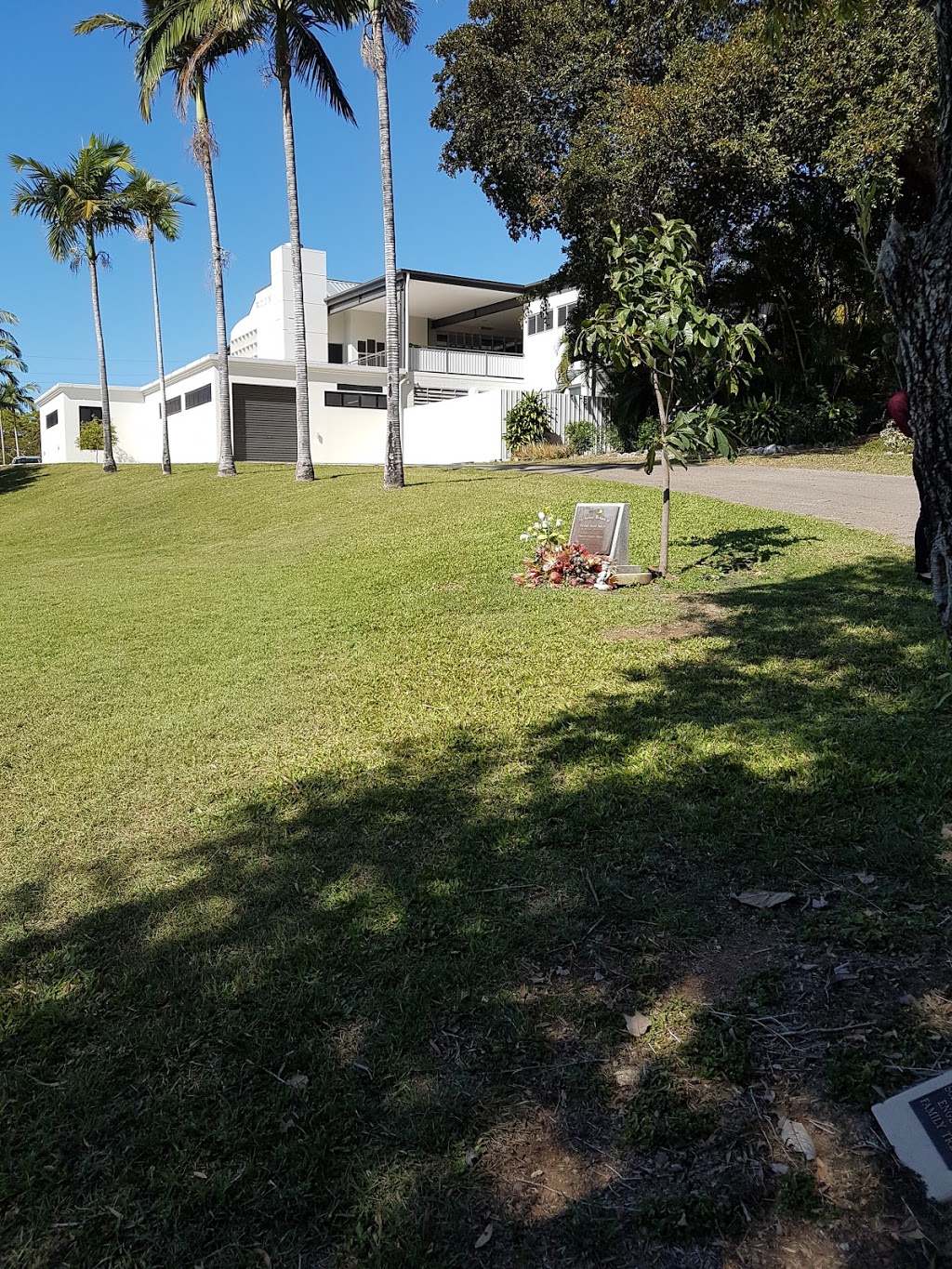 Townsville Crematorium | 37309 Bruce Hwy, Julago QLD 4816, Australia | Phone: (07) 4778 1476